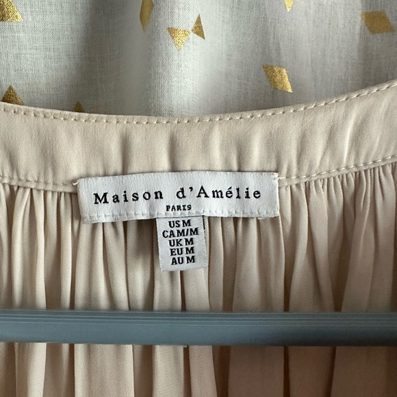 Satin V-Neck Top - Picture 3 of 7